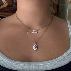 Elegant Gold and Blue Pendant Necklace